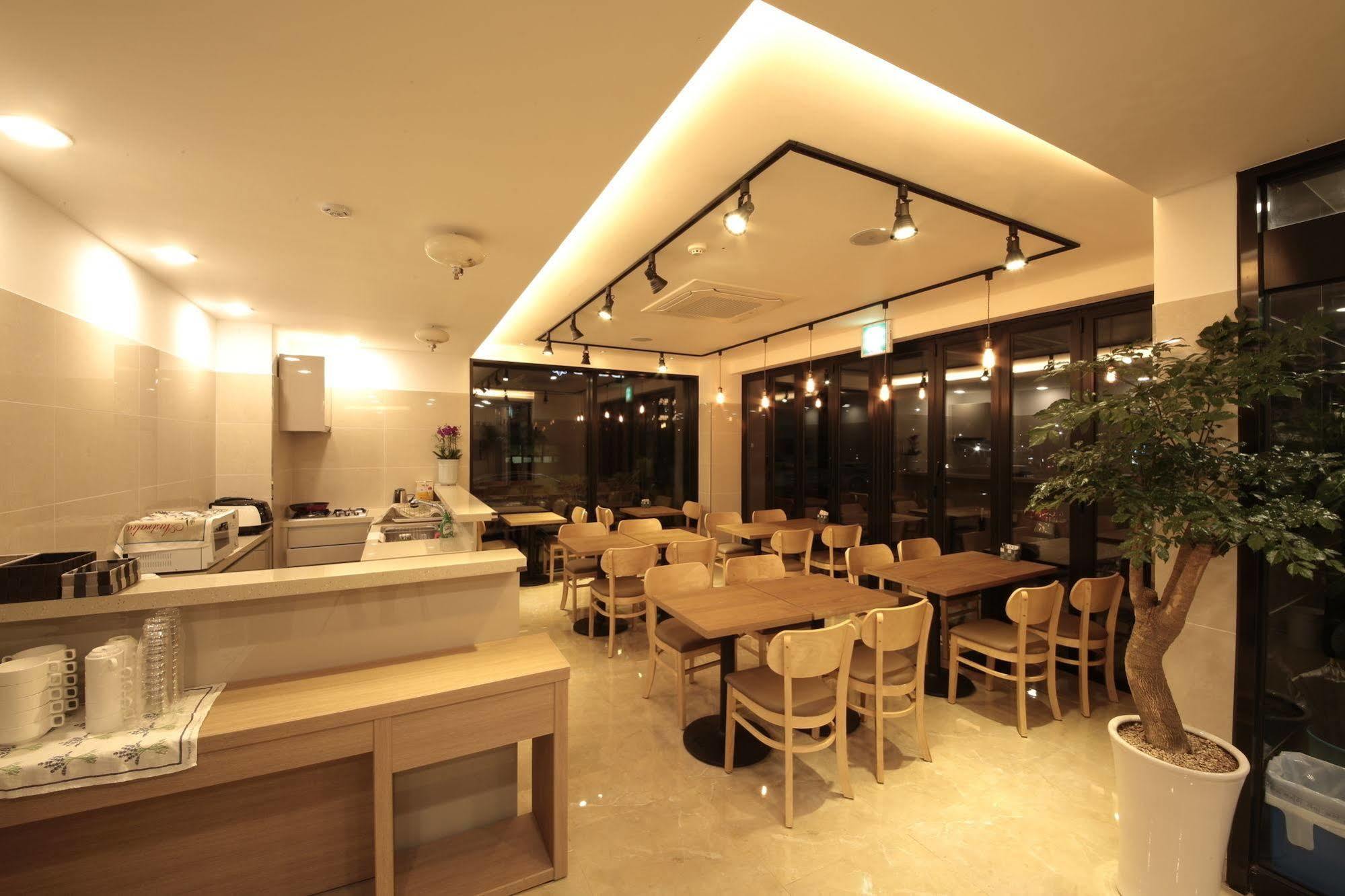 Harbor Hotel Jeju by Eksteriør bilde